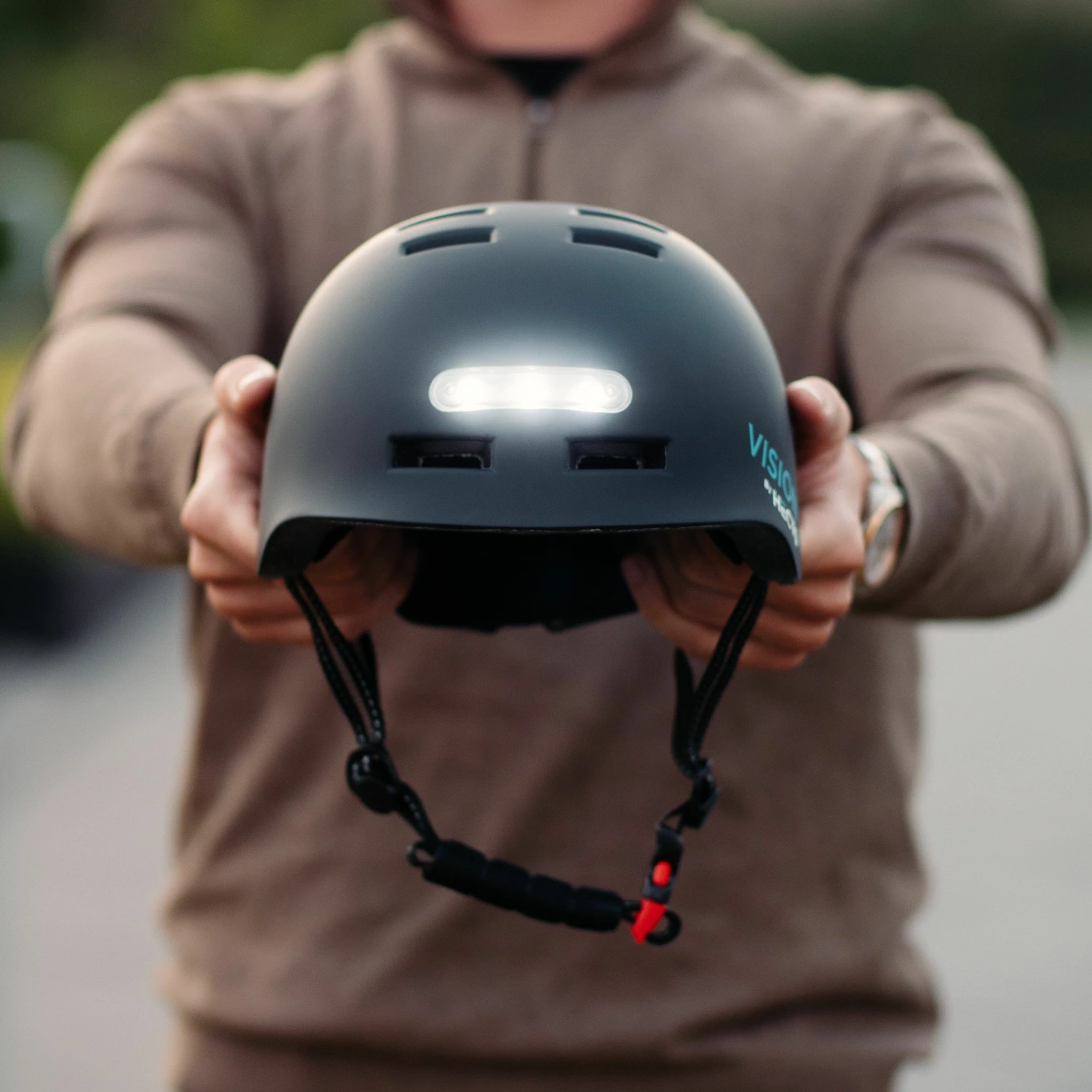 Hecto+ Vision M. Indbygget Lys Sort - Cykelhjelm 7 Hecto+ Vision M. Indbygget Lys Sort - Cykelhjelm - Billede 5